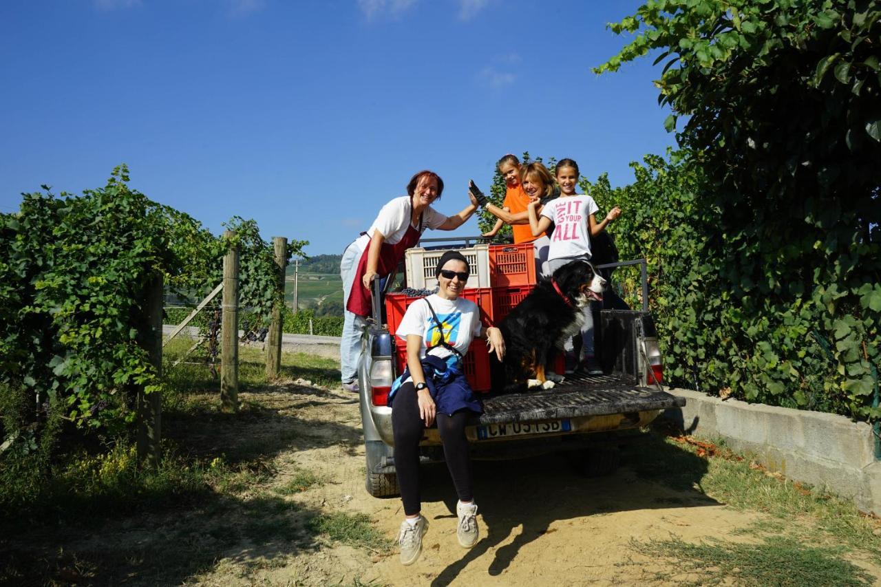 Agriturismo Il Gioco Dell'Oca Acomodação com café da manhã Barolo Exterior foto