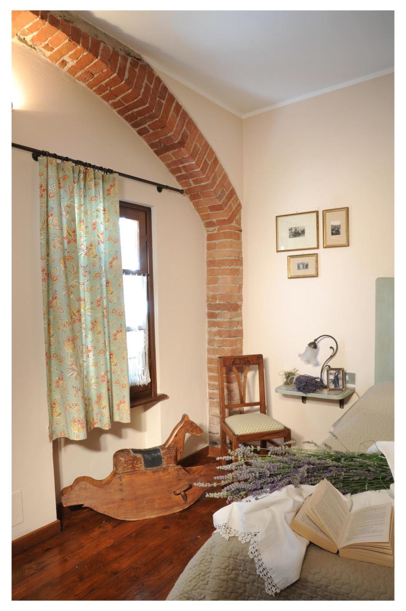 Agriturismo Il Gioco Dell'Oca Barolo Exterior foto